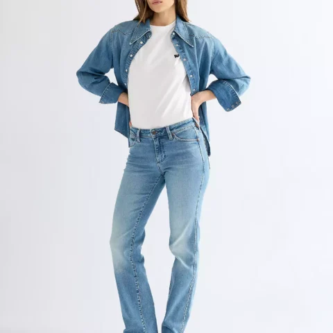Jeansy Wrangler Straight Jean Lotus