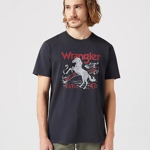 Wrangler AMERICANA TEE IN FADED BLACK