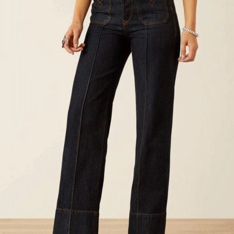 Ariat Ultra High Rise Tomboy Western  - Rinse Navy